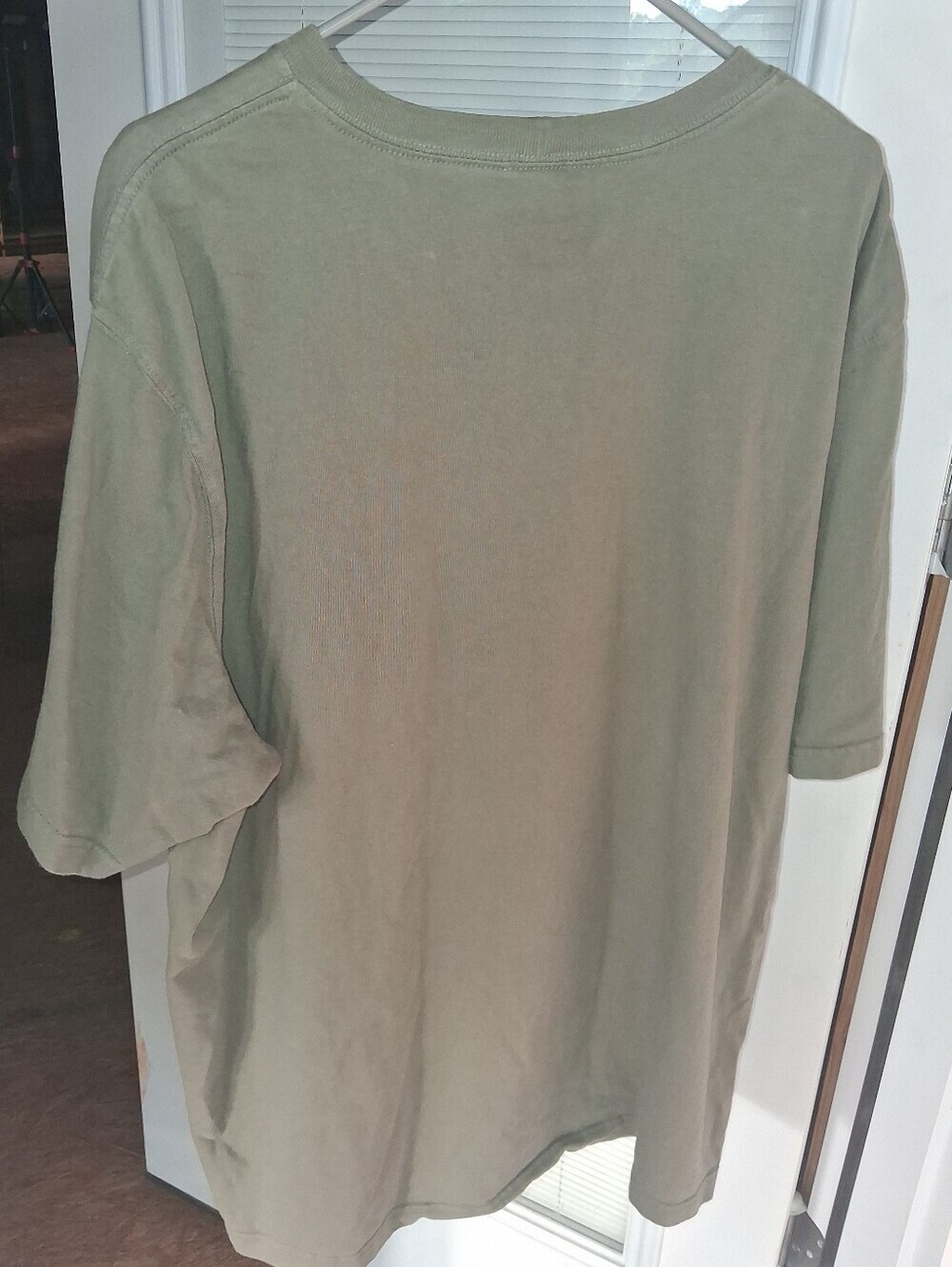 Carhartt Olive Green Pocket Short Sleeve Loose Fitting Tee In A Mens XL. - Picture 6 of 6
